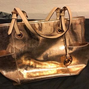 Rose Gold Michael Kors Hand bag
